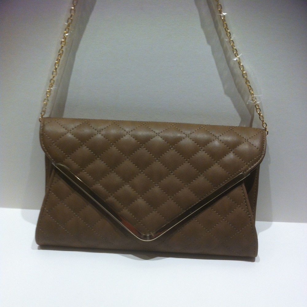 NEW URBAN EXPRESSIONS ENVELOPE PURSE